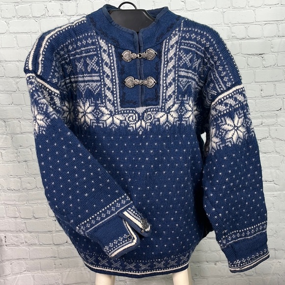 Dale of Norway Sweaters Vintage Dale Of Norway Classic Sweater With